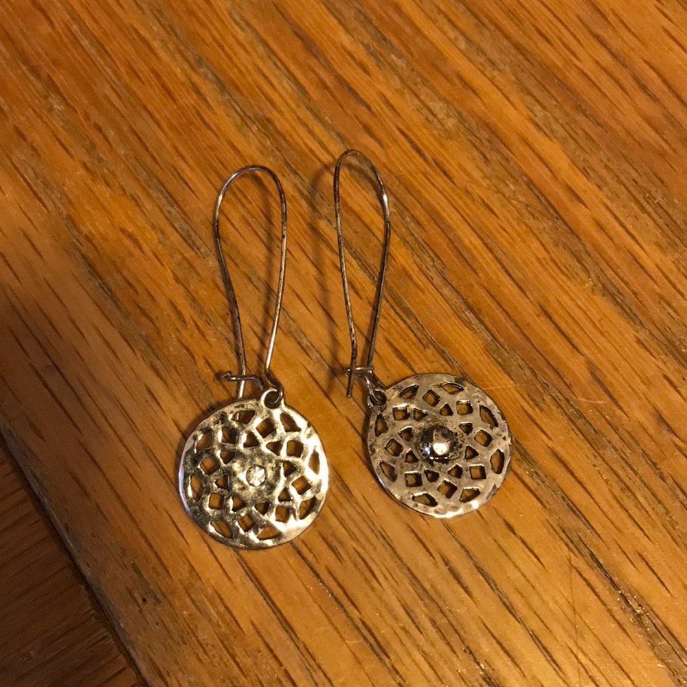 Women’s earrings